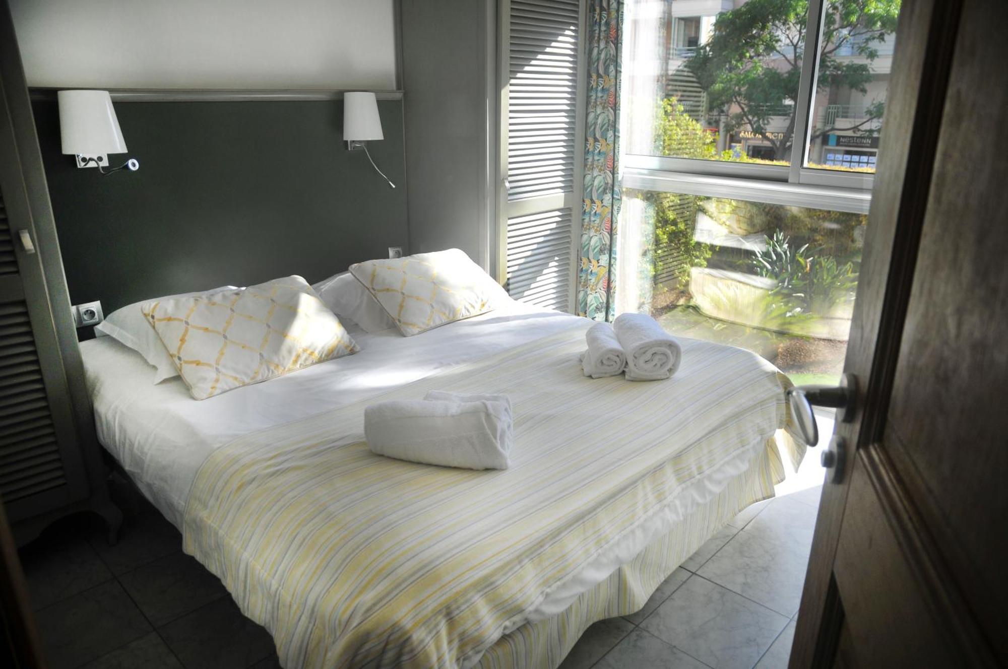 Villa Romana Frejus Bagian luar foto